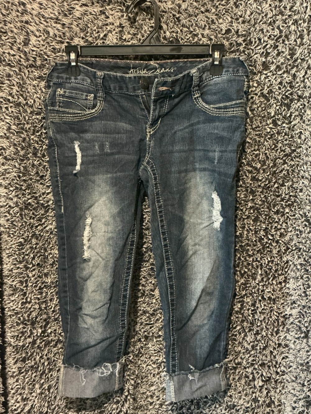 Ariya Jeans Distressed Cropped Capri Jeans, Size 3/4